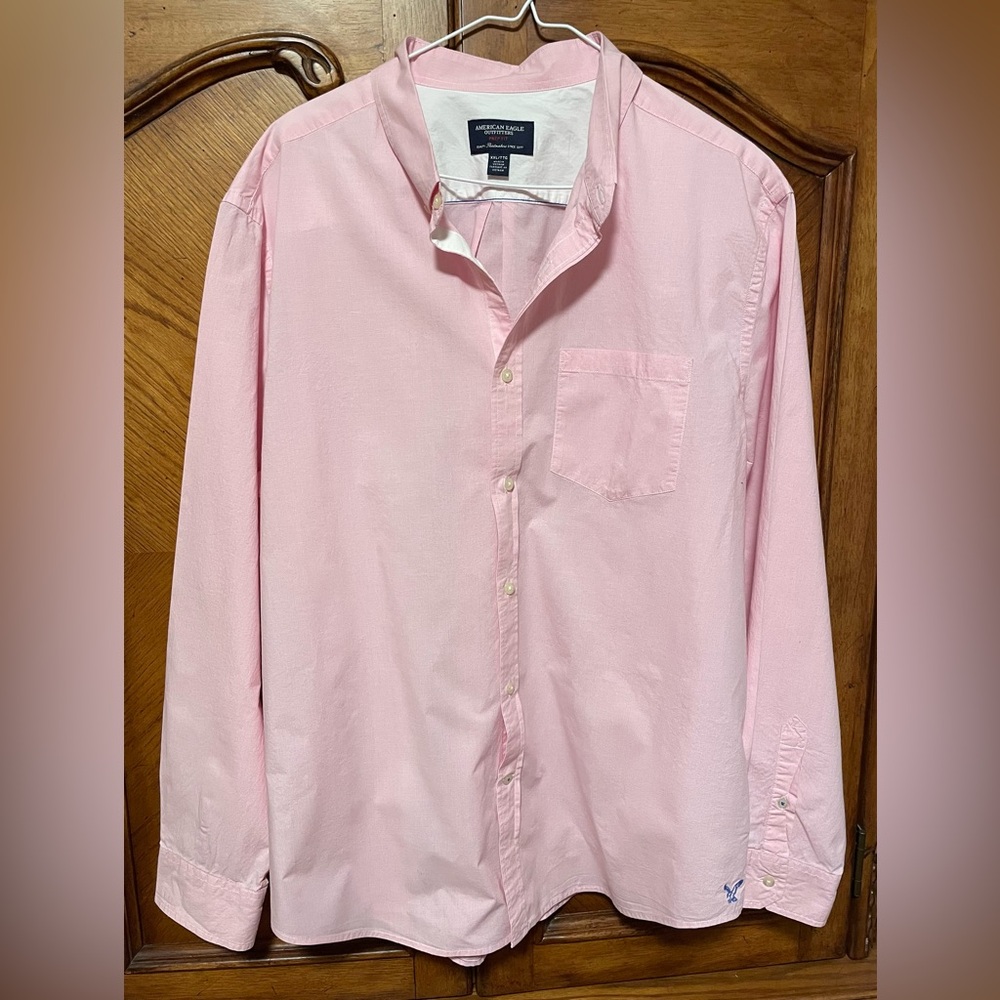 American Eagle Outfitters Pink Button Down Shirt Men's XXLarge Long Sleeve Logo
